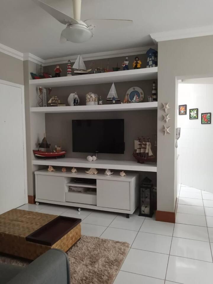 דירות גוארויה Apartamento completo na calçada da praia מראה חיצוני תמונה