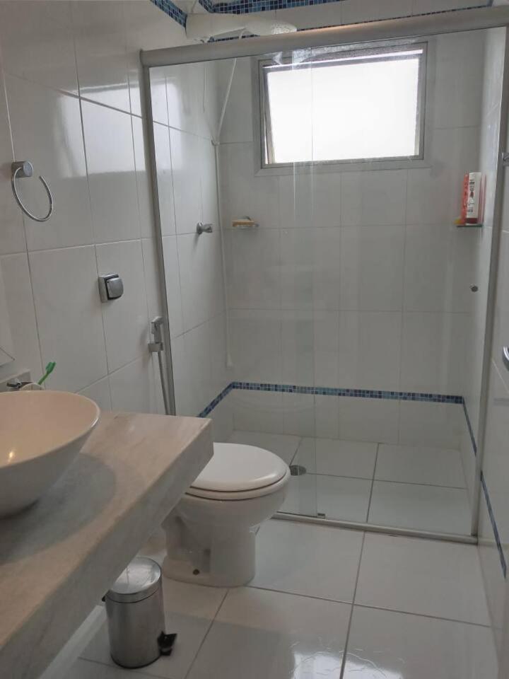 דירות גוארויה Apartamento completo na calçada da praia מראה חיצוני תמונה